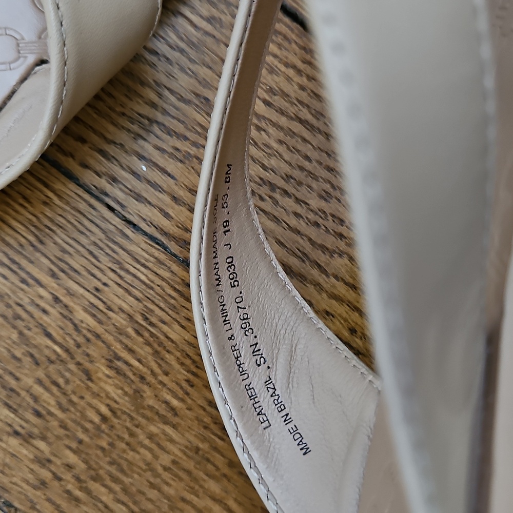 Tory Burch Leather Nude 8 - Picture 3 of 6